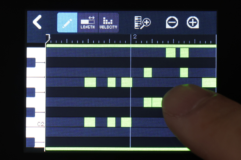 ズーム「R12 MultiTrak」徹底レビュー(電池駆動でどこでも音楽 ズーム「R12 MultiTrak」徹底レビュー(電池駆動でどこでも音楽